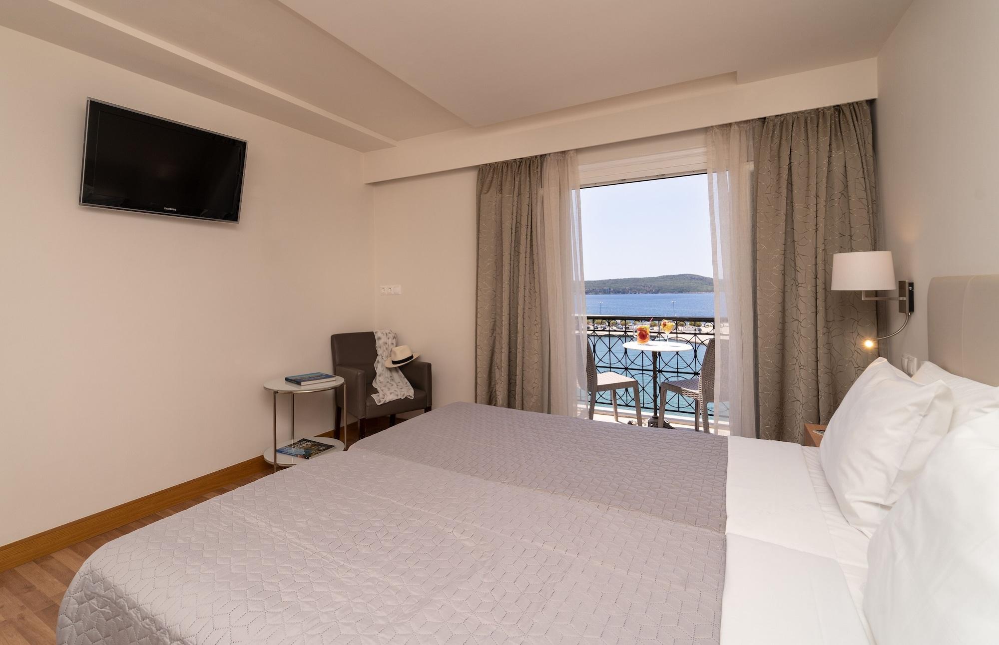 Karalis City Hotel 필로스 외부 사진