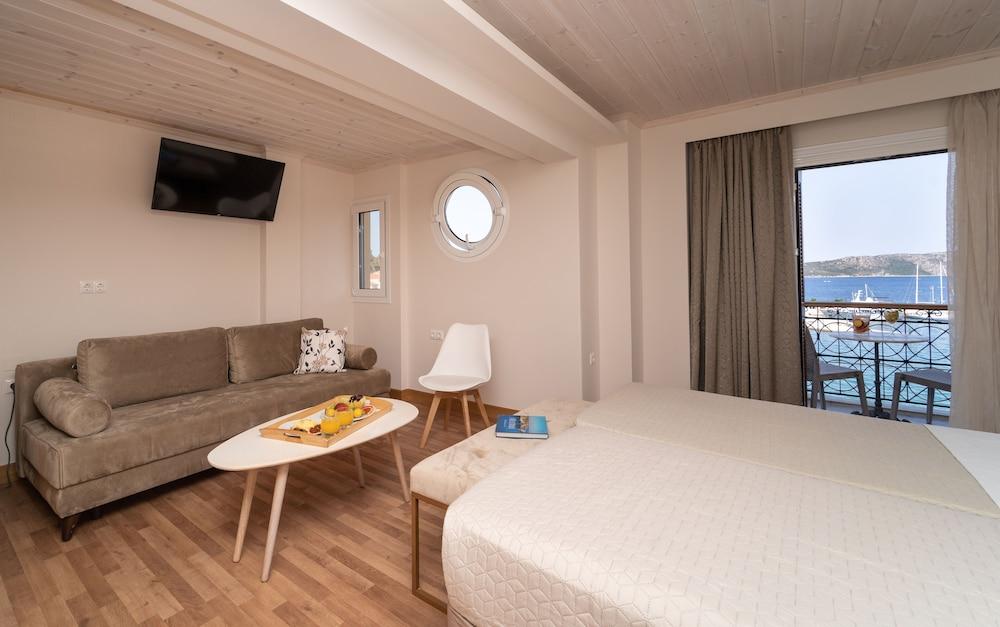 Karalis City Hotel 필로스 외부 사진