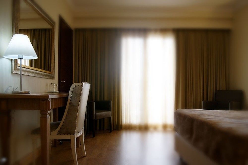 Karalis City Hotel 필로스 외부 사진